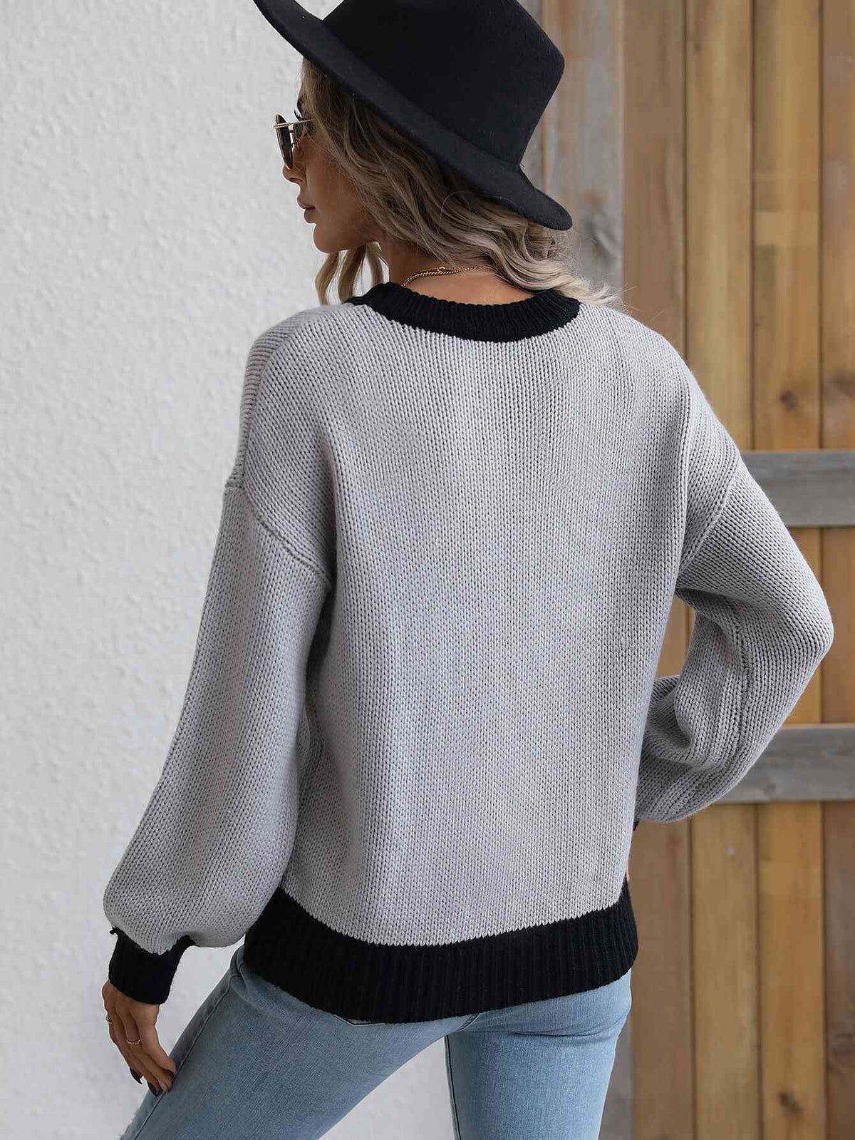 Contrast Trim Pullover Sweater