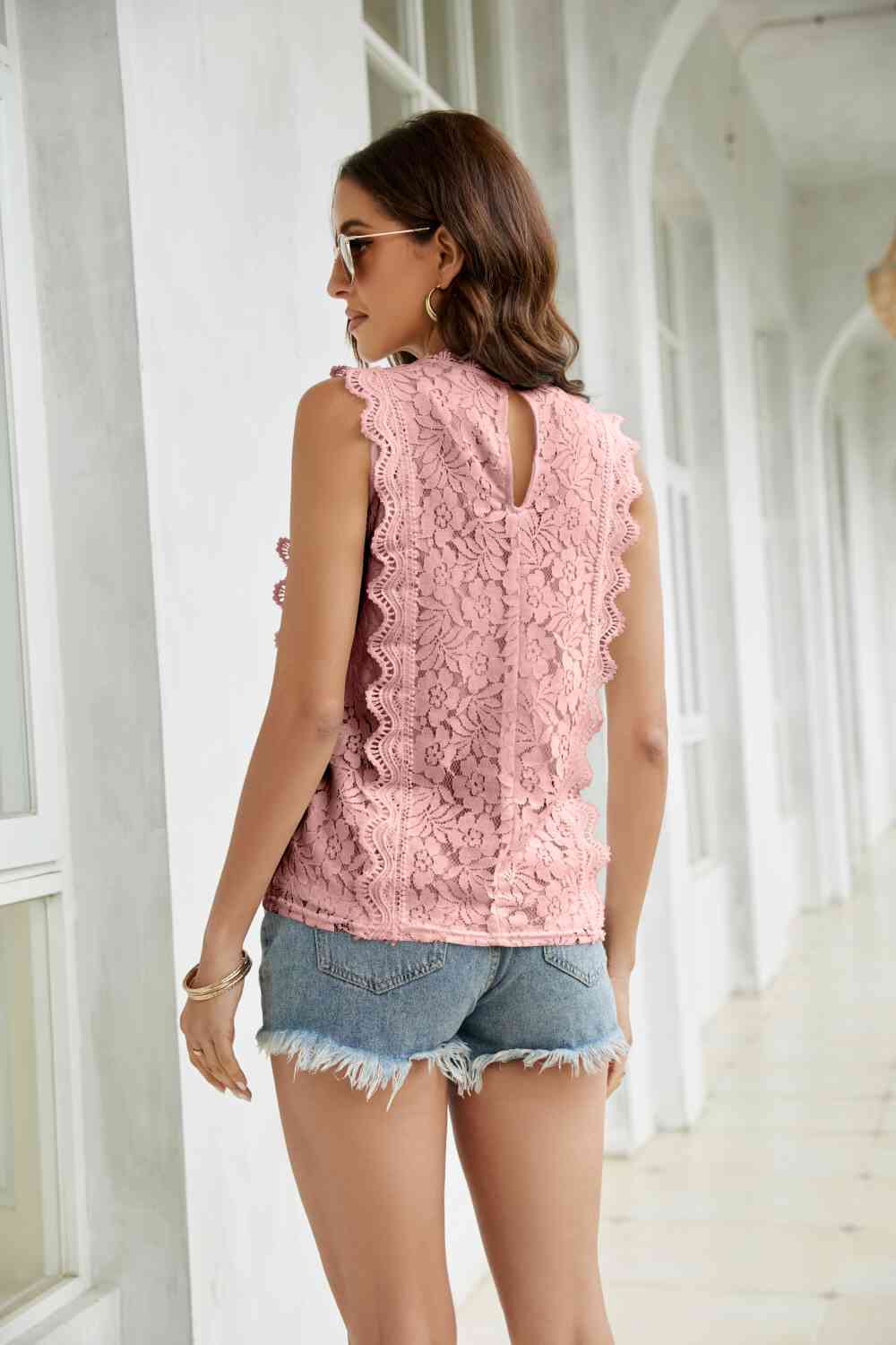 Lace Scalloped Keyhole V-Neck Tank